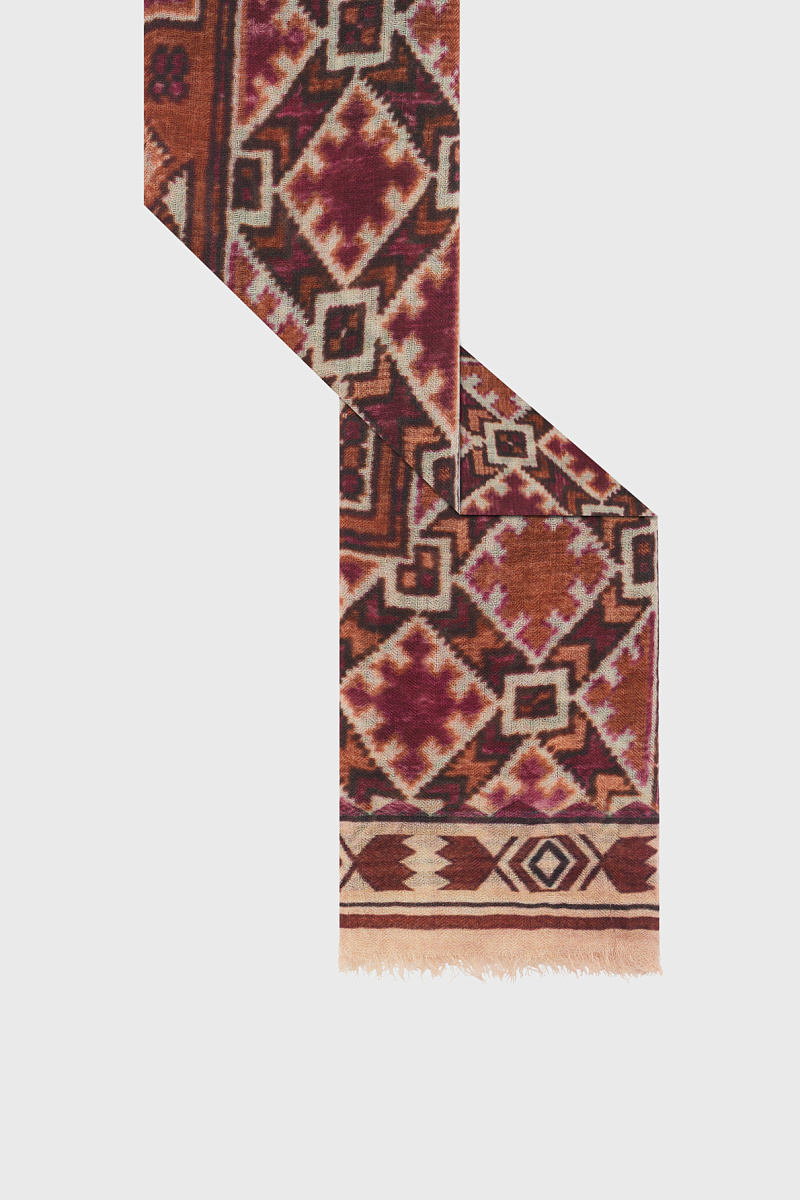RAISSA - Шарф из 100% шерсти с орнаментальным этническим узором