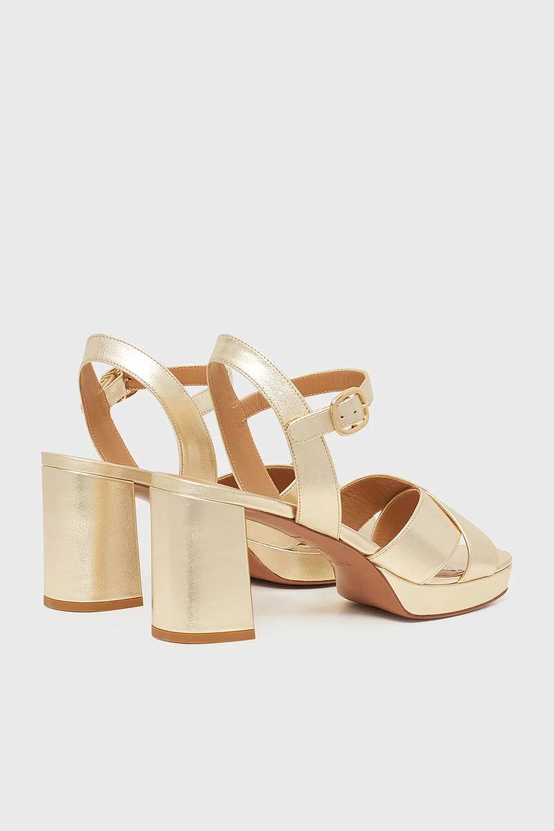 LYA - Золотистые босоножки на платформе
