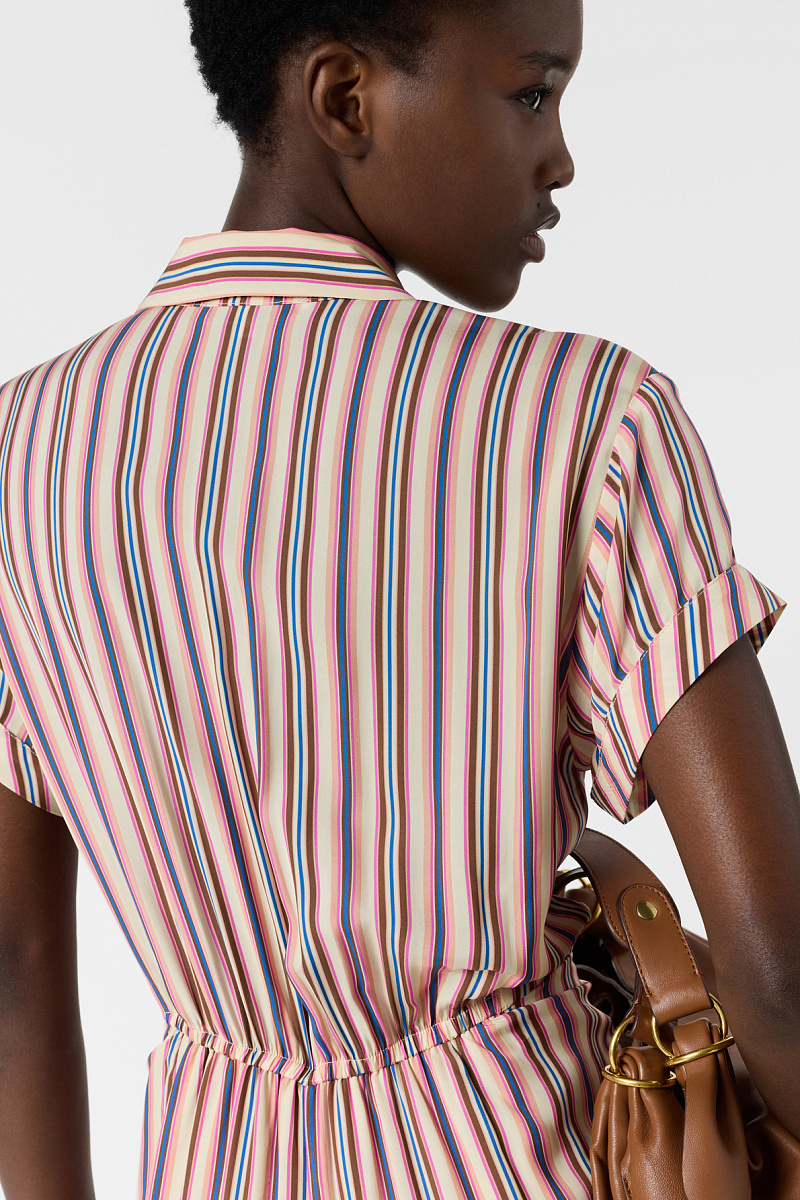 RAENA - Розовое платье-рубашка в полоску приталенного силуэта