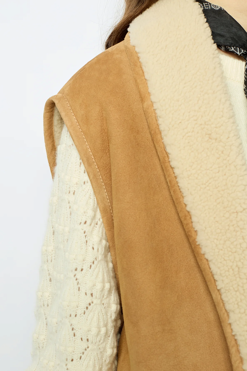 LYDIA - Жилет из овчины