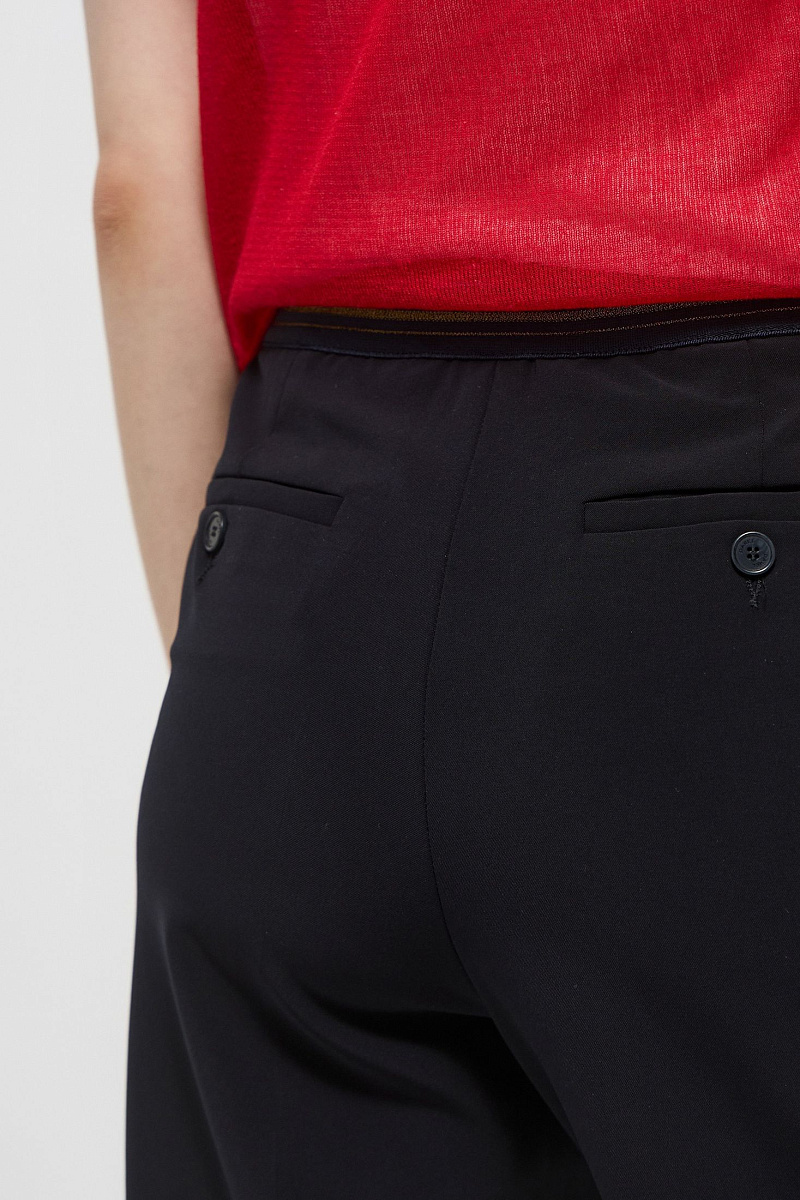 Брюки широкого кроя с эластичным поясом