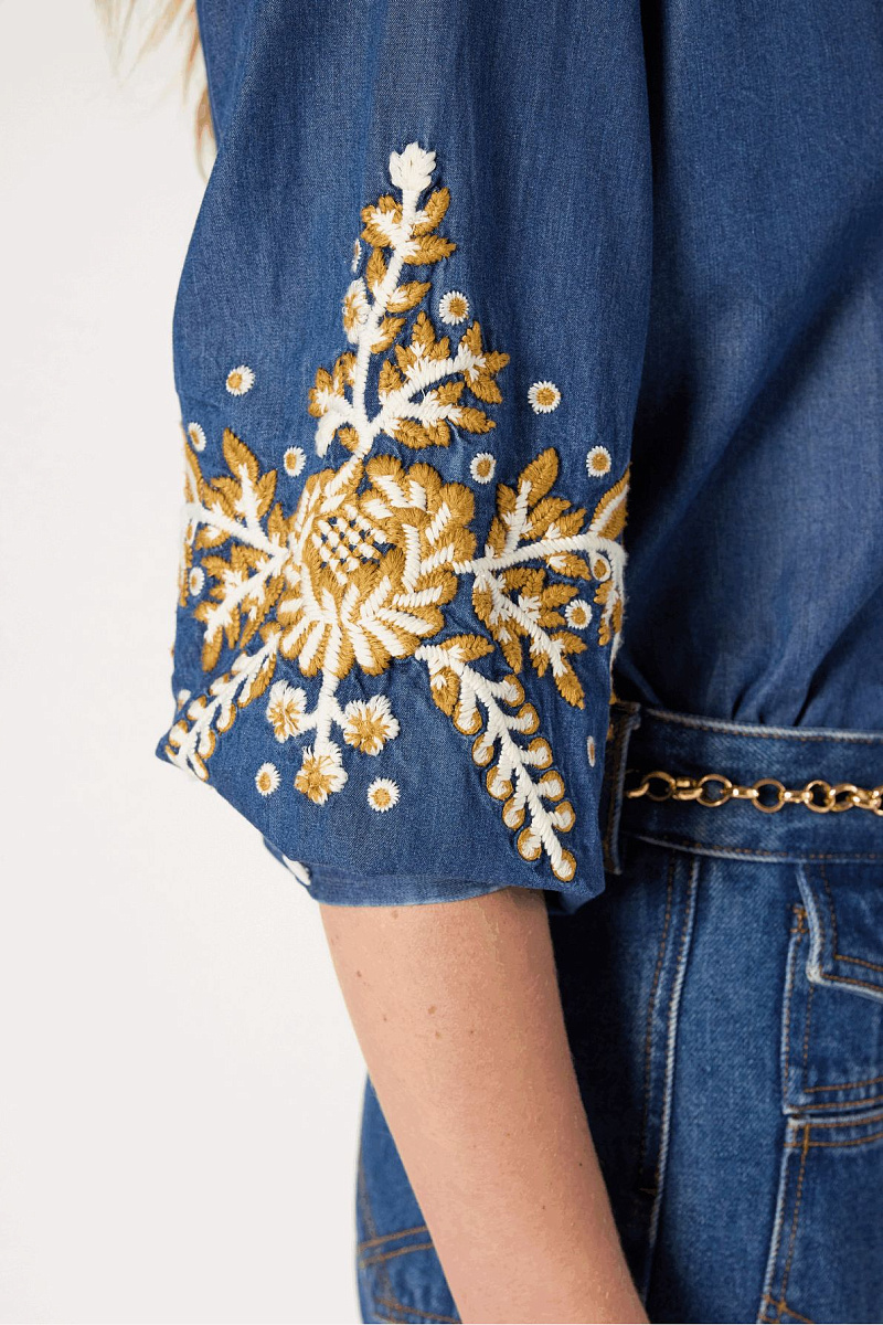 AMELIE - Блуза из денима с вышитым цветочным мотивом