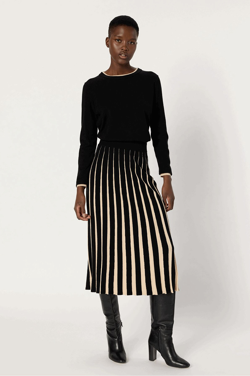 ELEA - Джемпер с двойными манжетами и воротником