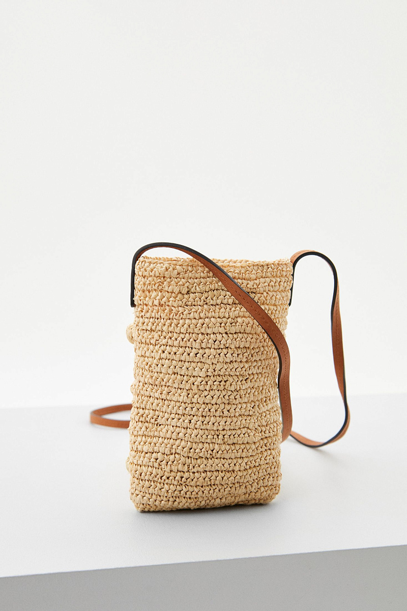 Чехол для телефона из рафии