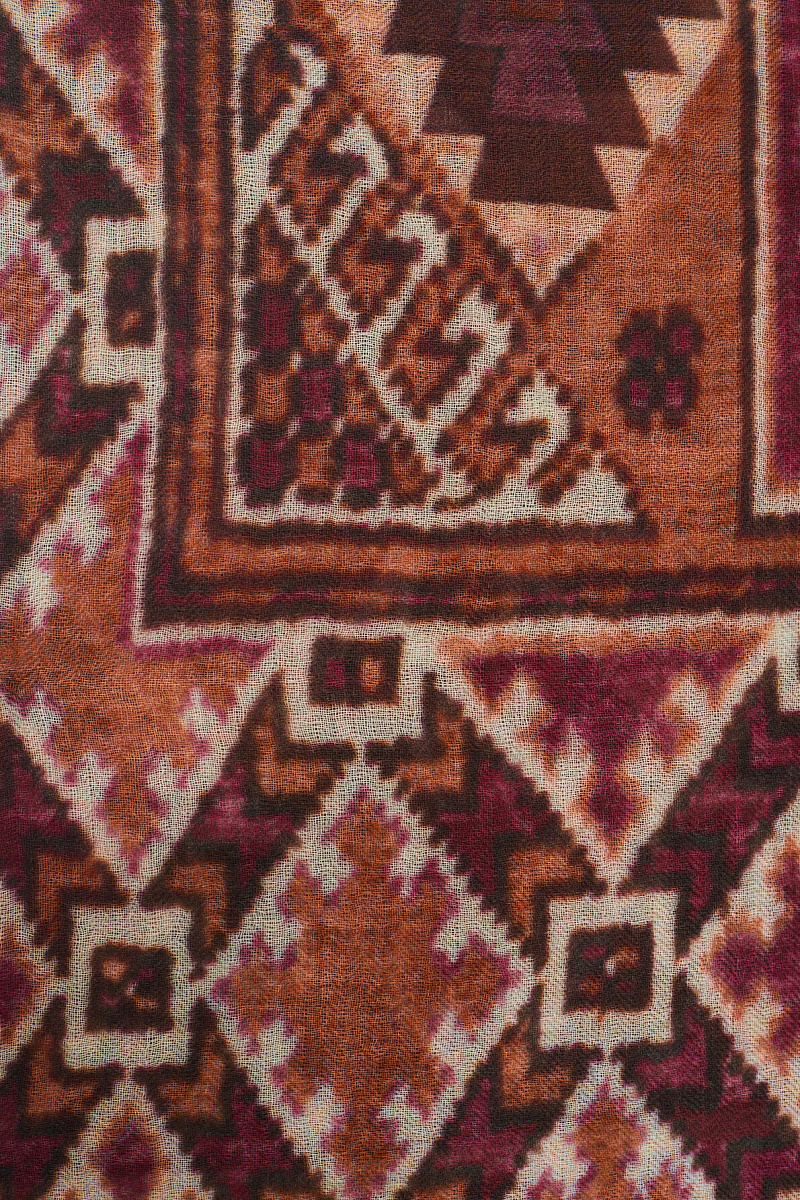 RAISSA - Шарф из 100% шерсти с орнаментальным этническим узором