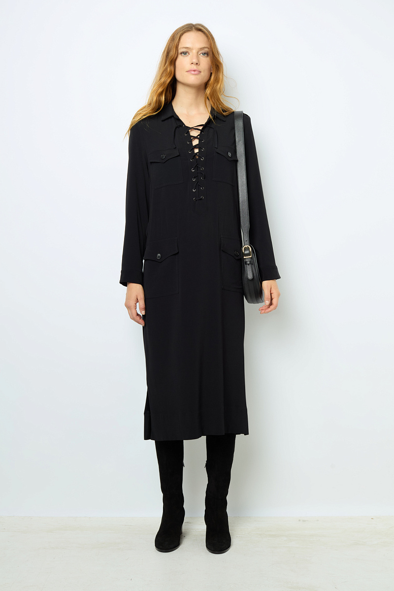 SIRENA - Черное макси-платье с вырезом на шнуровке