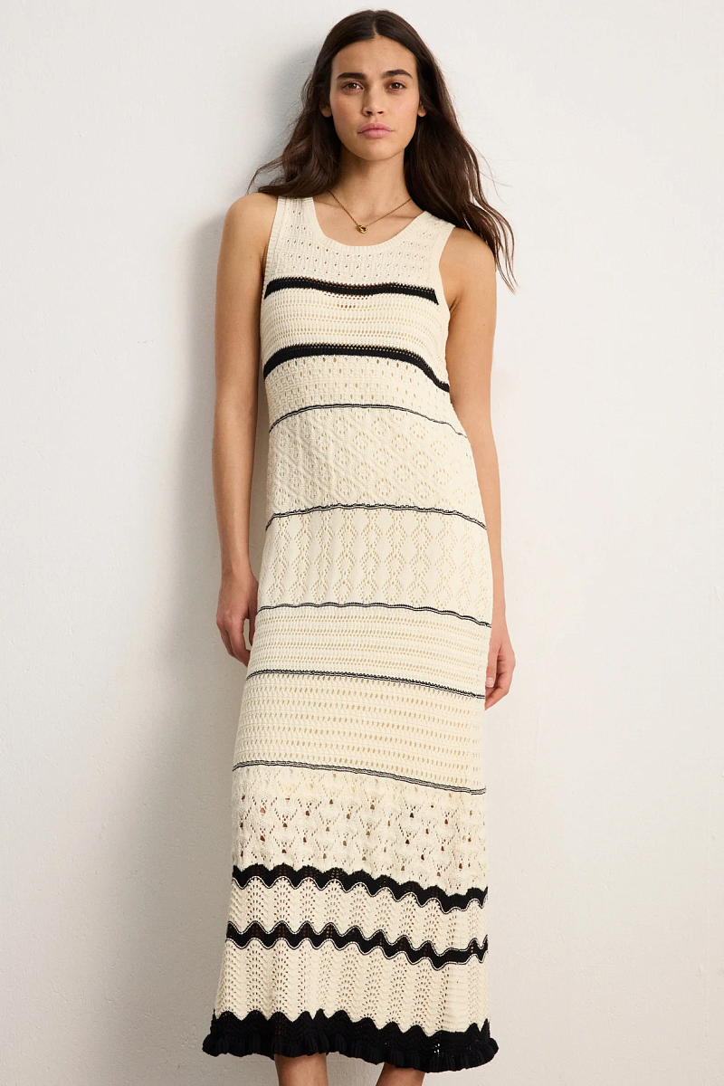 ASSIA - Белое ажурное трикотажное платье в полоску