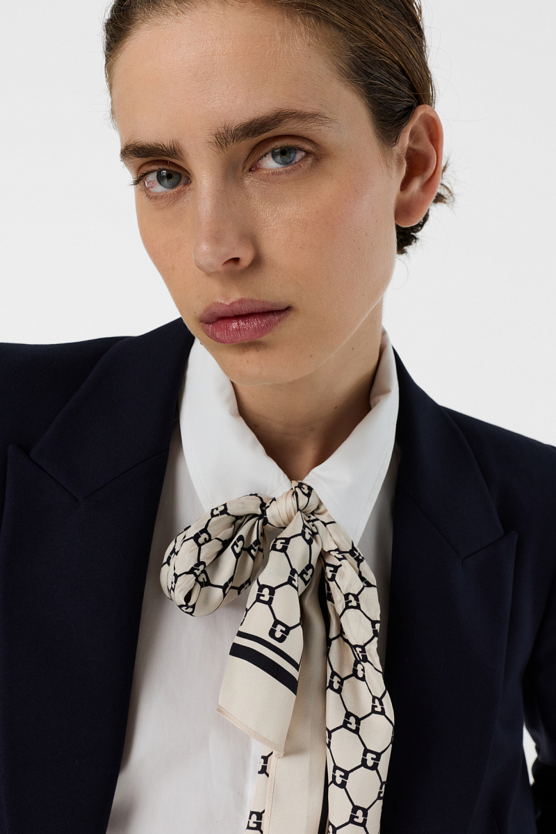 TESSIE - Синий укороченный приталенный жакет