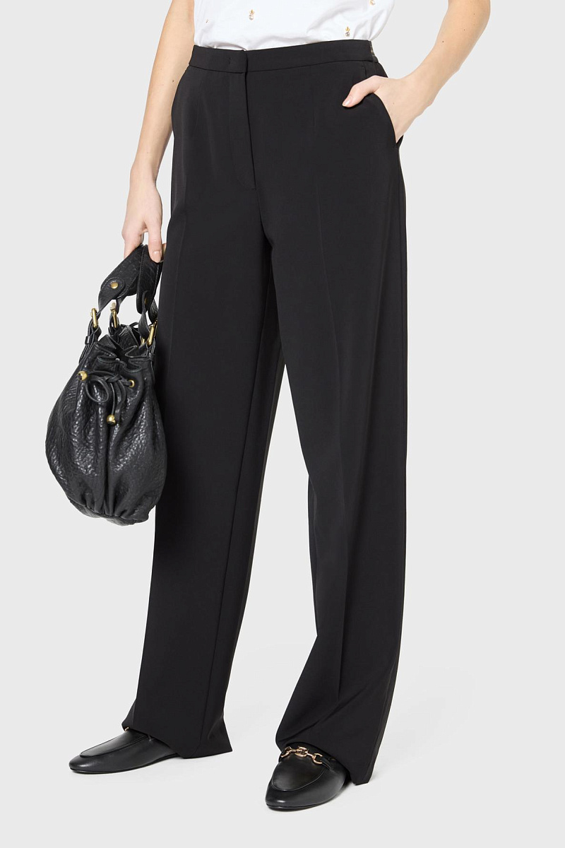 Брюки широкого кроя с эластичным поясом