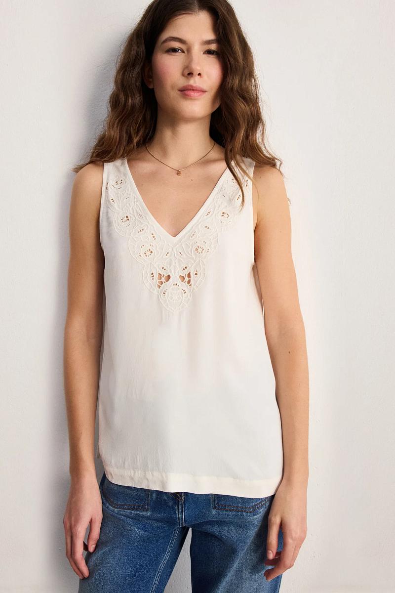 CHRISTELLE - Белый топ с ажурной вышивкой
