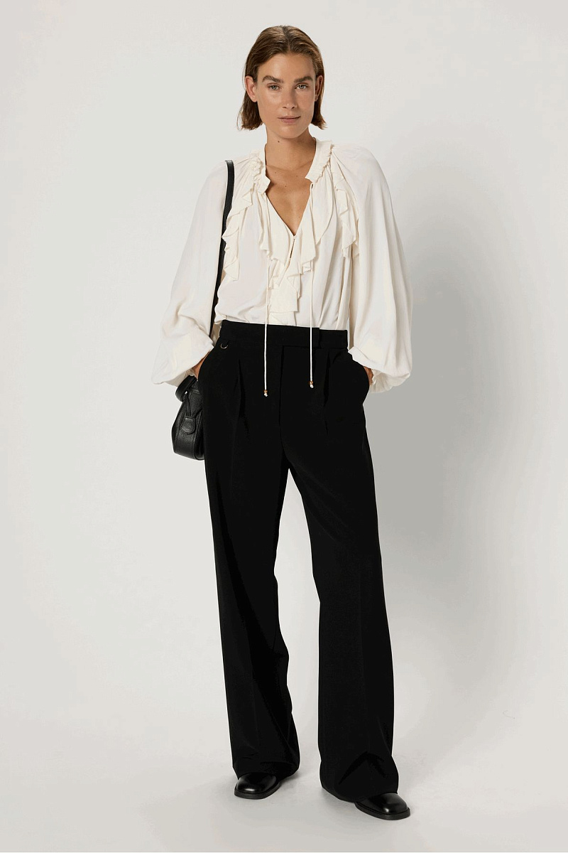 Брюки прямого кроя