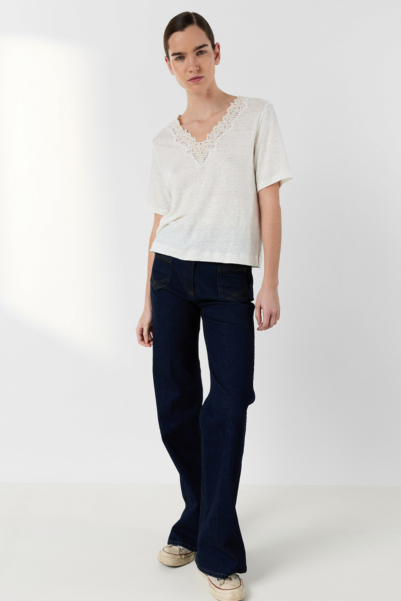 MAEVANELLE - Белая футболка из мягкого трикотажа с ажурной отделкой по вырезу