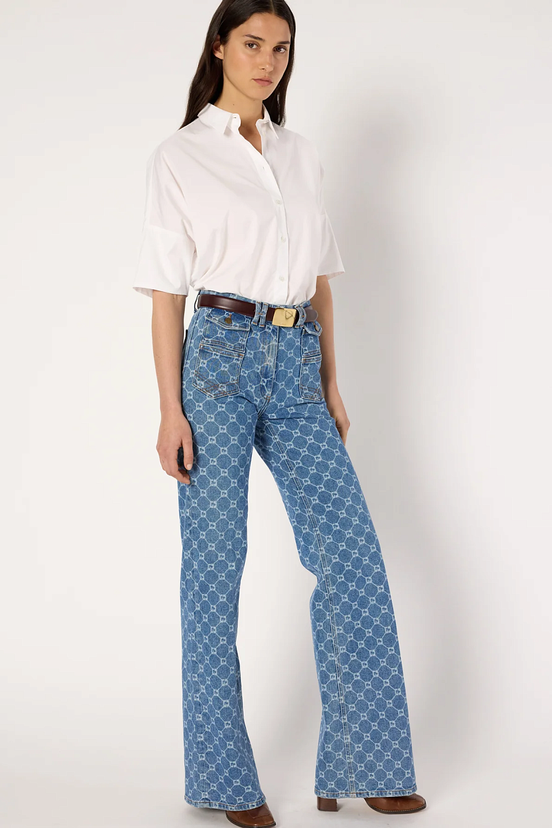 ANNA - Расклешенные джинсы с монограммой