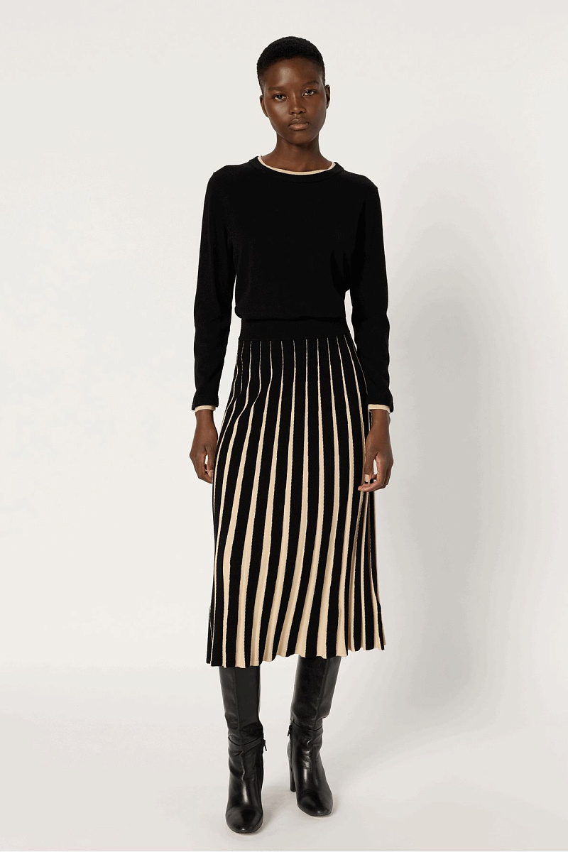 ELEA - Джемпер с двойными манжетами и воротником