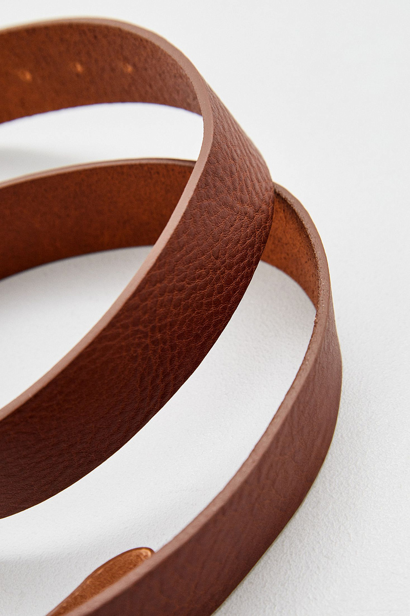 Широкий ремень из фактурной кожи