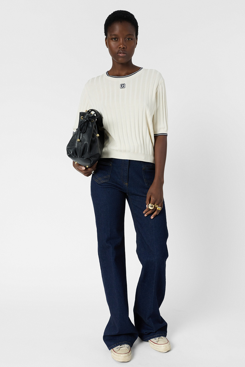 LYRA - Белый ребристый джемпер с короткими рукавами