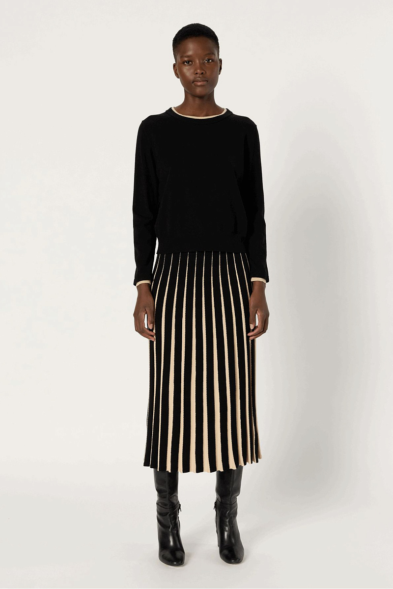 ELEA - Джемпер с двойными манжетами и воротником