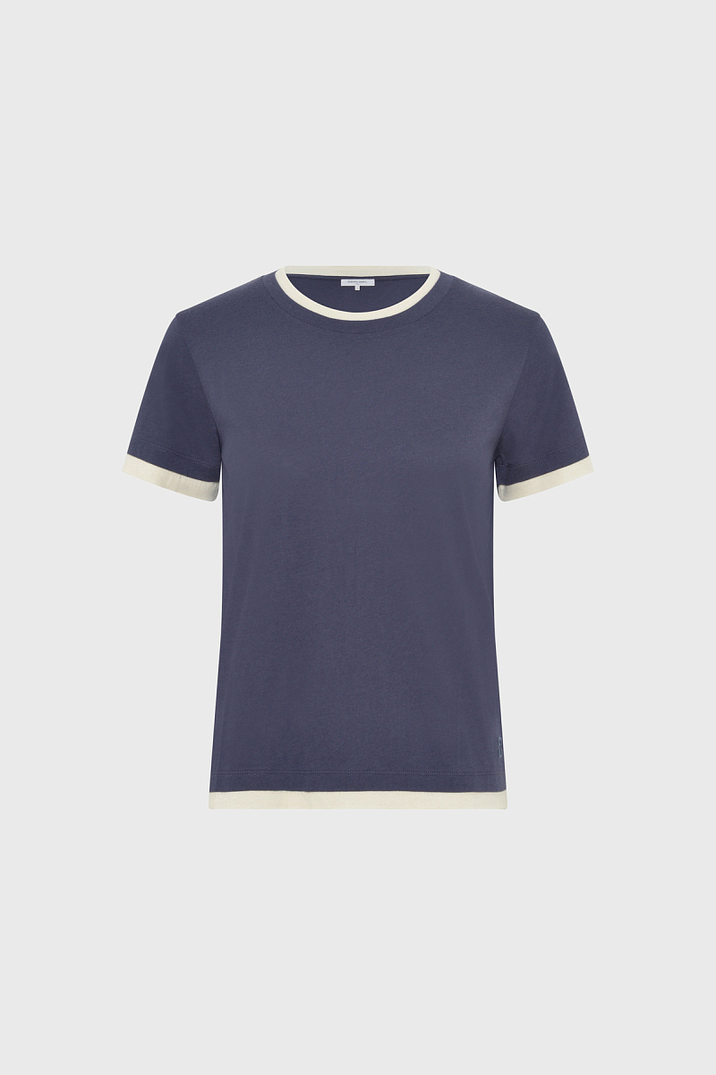 Синяя базовая футболка с контрастной отделкой по краям