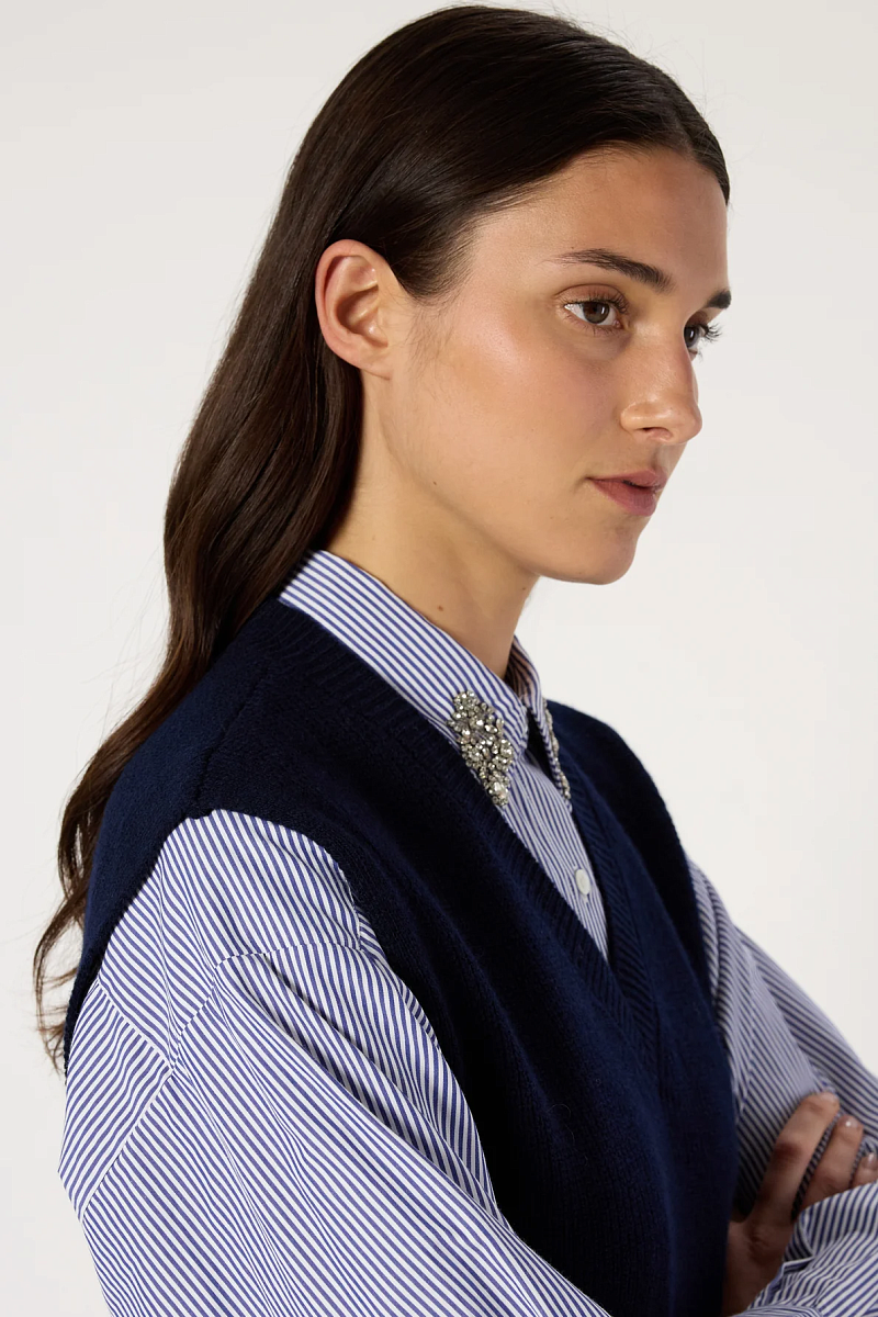 EVITA - Жилет с V-образным вырезом