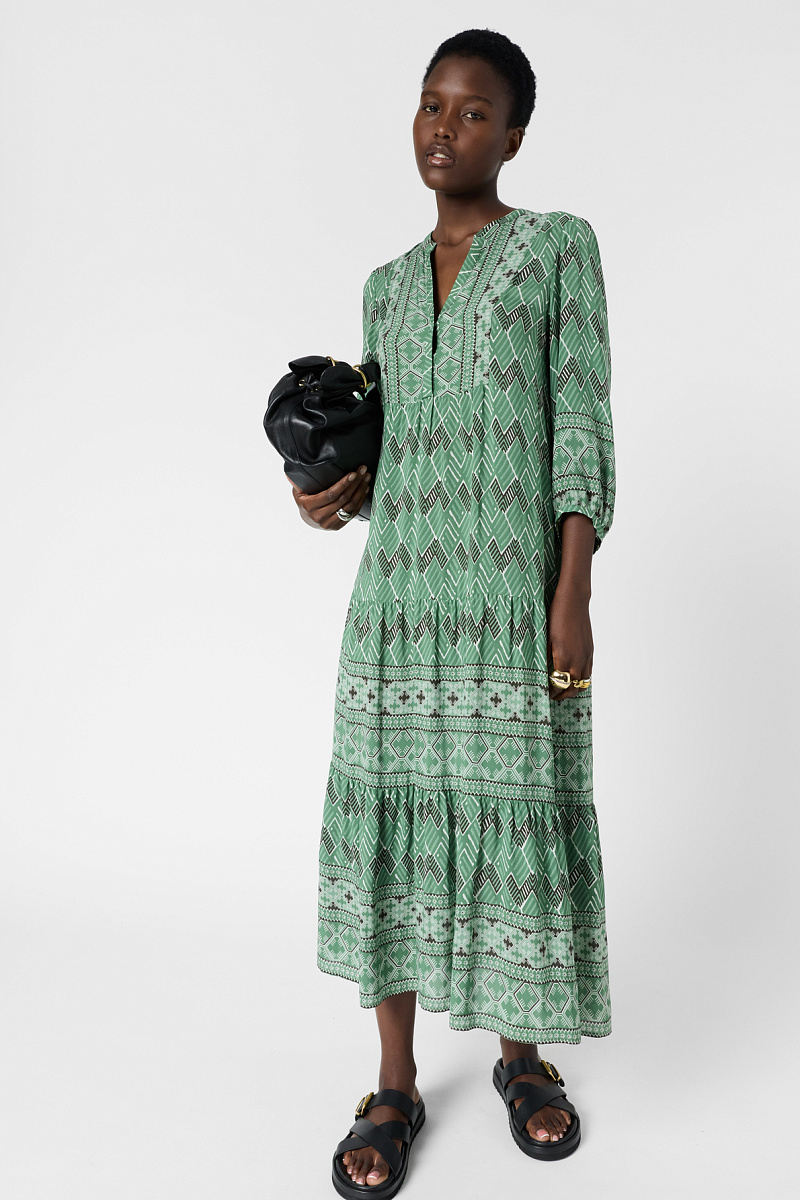 RIHAM - Зеленое платье длины макси с геометрическим принтом